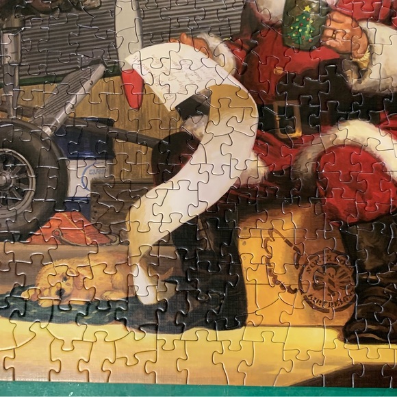 Difficult santa puzzle. Complete - Picture 7 of 15